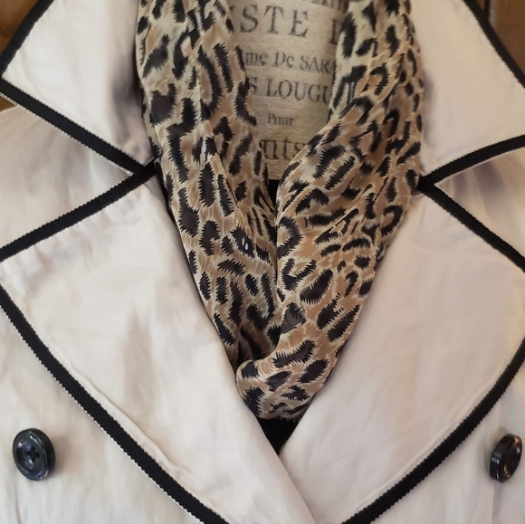 WHITE HOUSE BLACK MARKET Lnwot Women's double-breasted jacket size S tan black - Picture 9 of 15